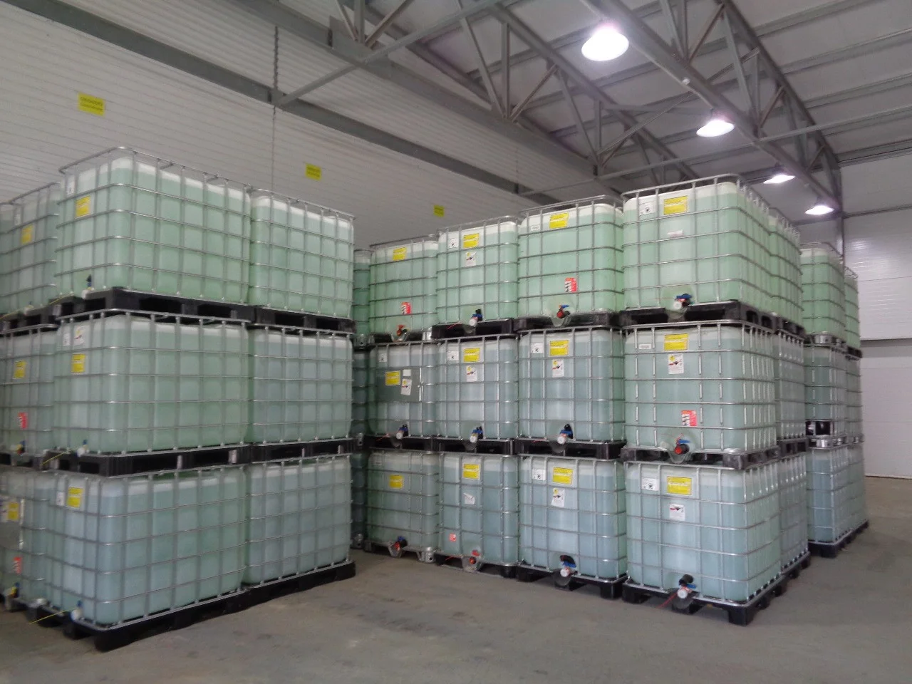 CAUSTIC SODA SOLUTIONS